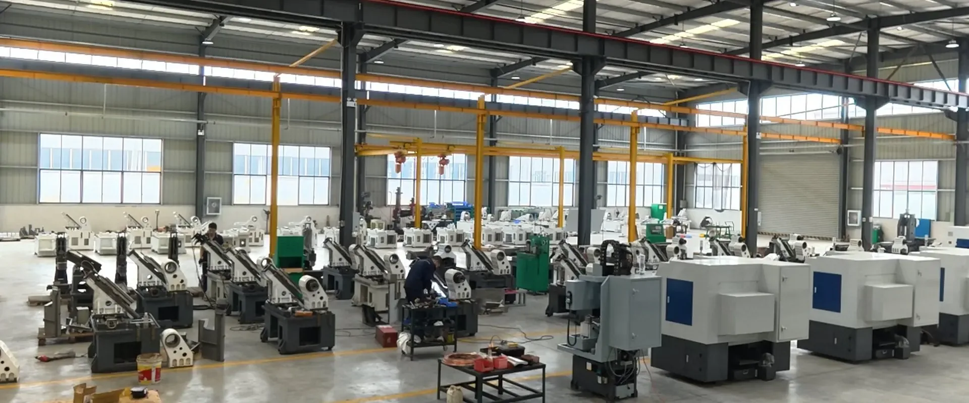 HERIDIK CNC machine workshop